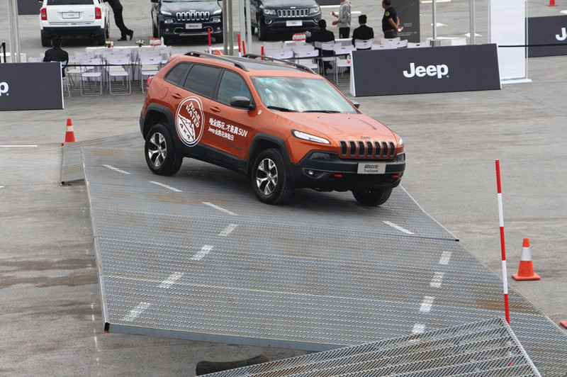 Jeep全路况体验日